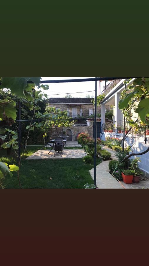 Garden Guest House Përmet Kültér fotó