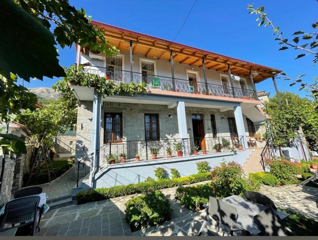 Garden Guest House Përmet Kültér fotó